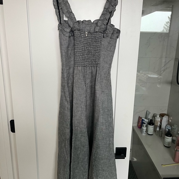 Reformation lavender dress in Boston check size 6 - Picture 6 of 10